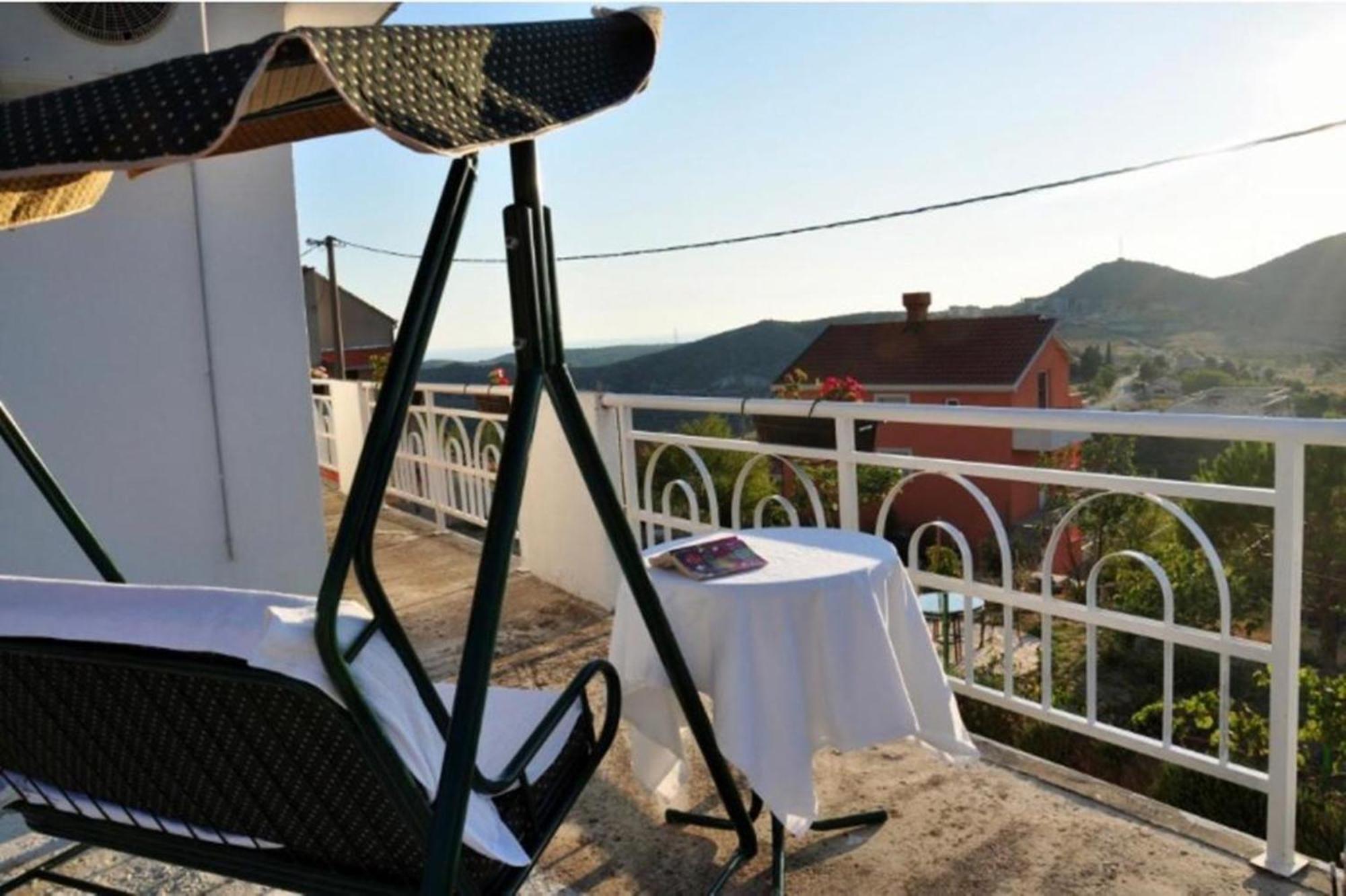 Nice View Apartment Ivanica Exterior photo